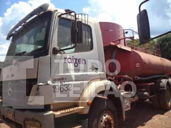 Mercedes Benz Axor 2831 6x4 Diesel 2007