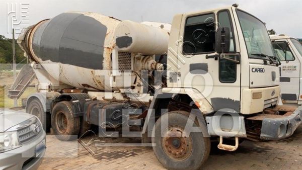 Ford Cargo 2428 E T 8x2 Diesel 2010