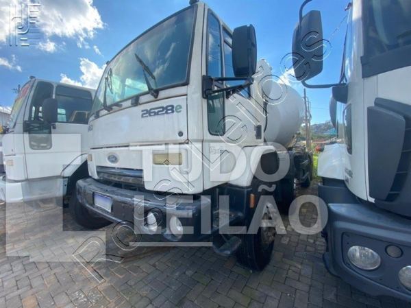 Ford Cargo 1113 Diesel 2011
