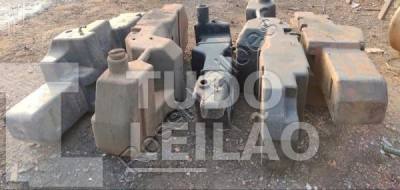 Massey Ferguson 7000 E 01 New Holland Tl