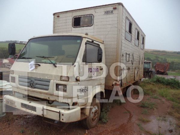 Volkswagen W 7.100 Baú Diesel 1997