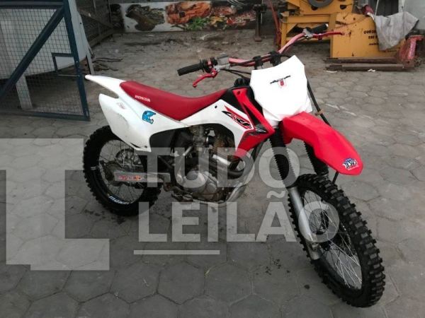 Peugeot Moto Crf 230 Sem Documentação 2008