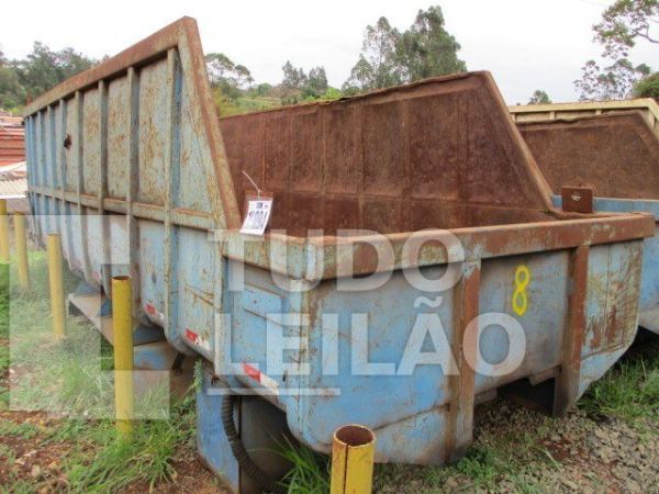 01 Caçamba Para Munck, Cor Azul, Medida 7,00 X 1,70 M 01 Porta Traseira, Sem Teste