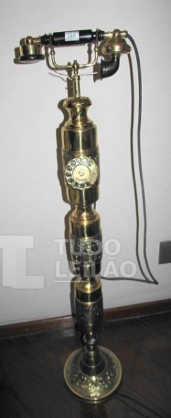 Telefone Importado, Raro, Funcionando Ate O Momento Sem Garantias Futuras Alt. 117cm