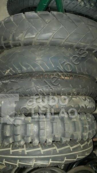 6 Pneus De Moto Usados