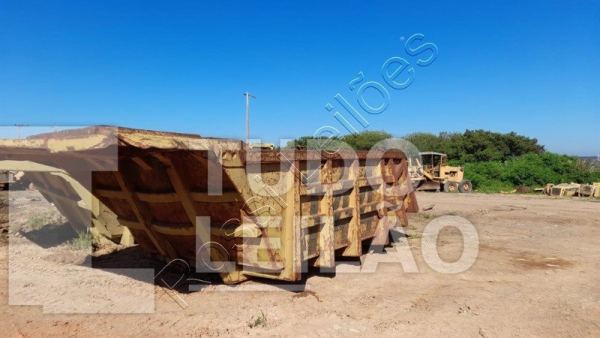 Caçamba Para Fora De Estrada Rk 430