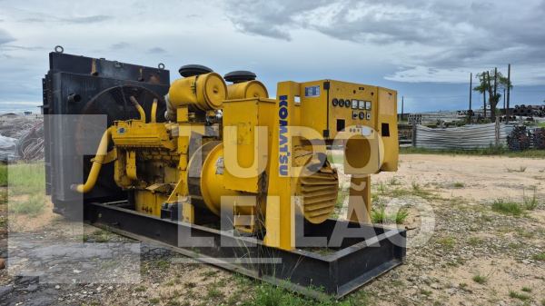 Komatsu SAA12V140